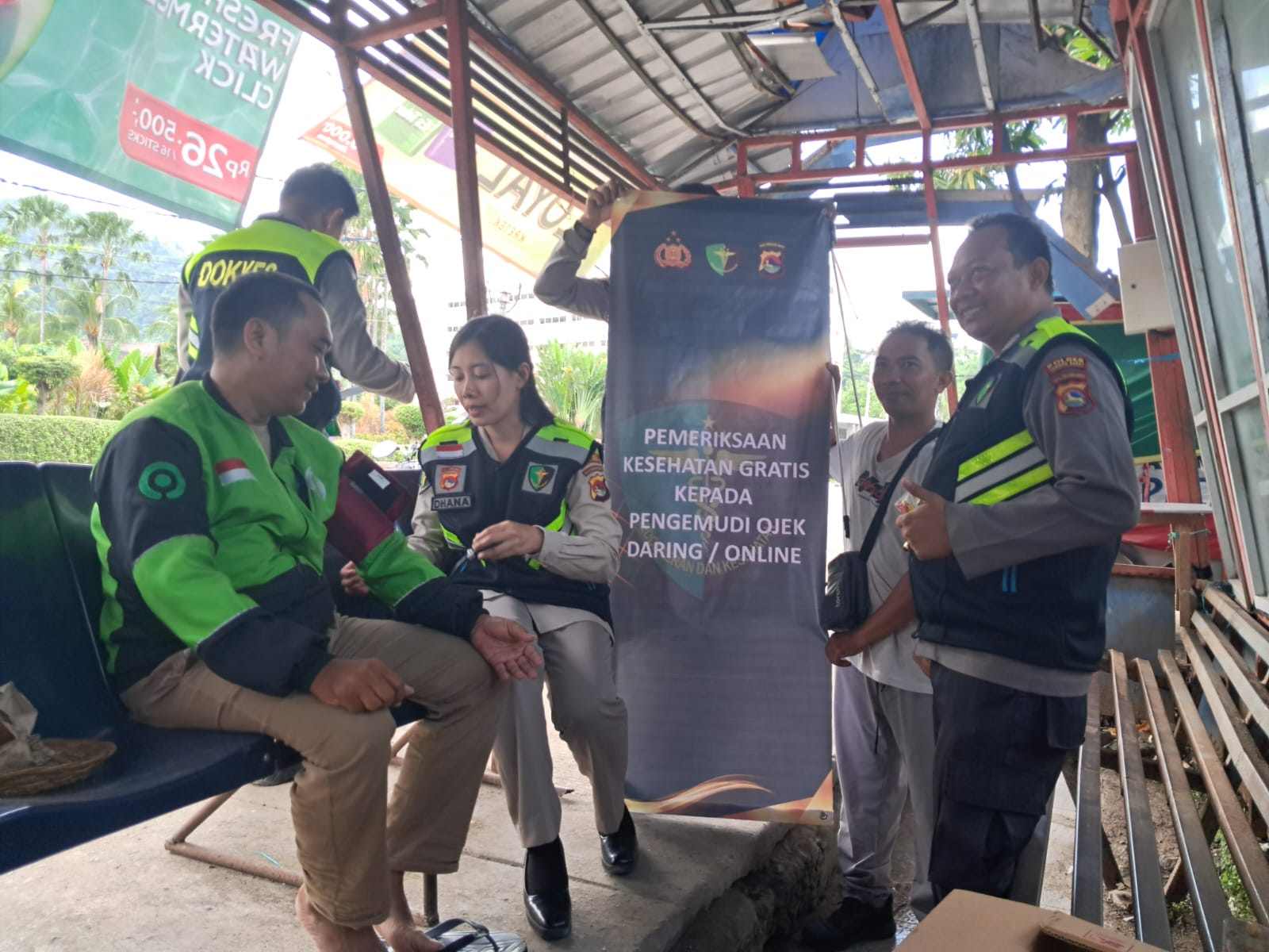 Hari Bhayangkara Polres Lombok Barat Gelar Pemeriksaan Kesehatan