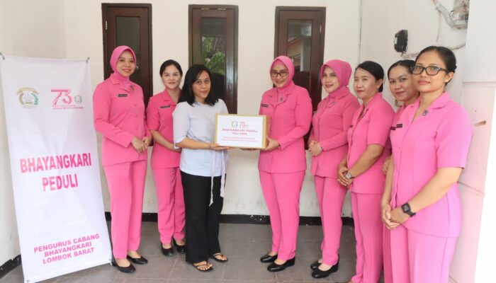 Bhayangkara Peduli: Polres Lombok Barat Kunjungi Sesepuh Polri di Labuapi