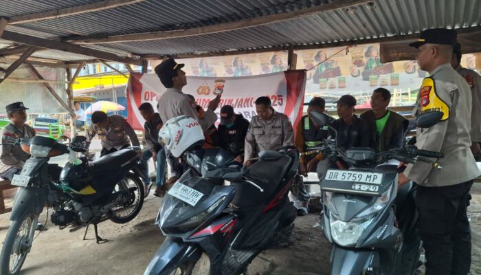Polisi Gandeng Komunitas Parkir Jaga Keamanan Pasar Gerung