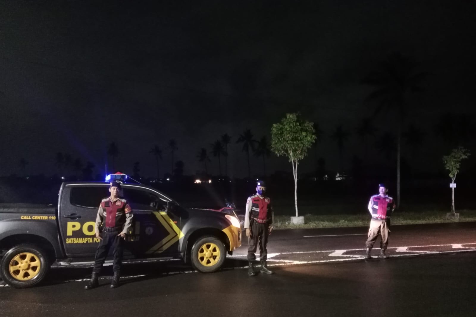 Polres Lombok Barat Intensifkan Patroli Blue Light di Jalur Baypass BIL II