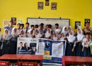 Polsubsektor Daru Sosialisasikan Sistem Penerimaan Siswa Baru SMA Kemala Bhayangkara di SMPN 2 Bolo