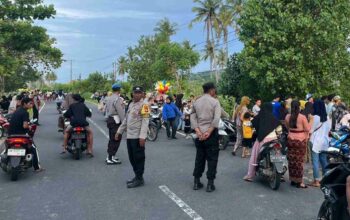 Aksi Personel Polsek Sekotong Jaga Tradisi Nyongkolan Sasak